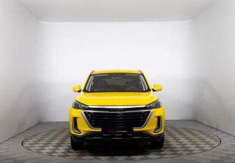 Подержанный автомобиль BAIC X35 2023 года (2 фото)