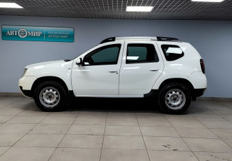 Подержанный автомобиль Renault Duster 2018 года (8 фото)