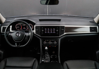 Подержанный автомобиль Volkswagen Teramont 2019 года (12 фото)