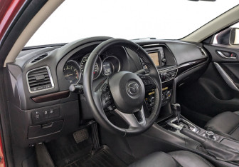 Подержанный автомобиль Mazda 6 Sedan 2013 года (16 фото)