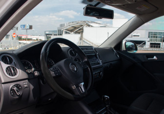 Подержанный автомобиль Volkswagen Tiguan 2012 года (9 фото)