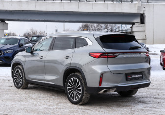 Подержанный автомобиль Exeed TXL 2023 года (7 фото)