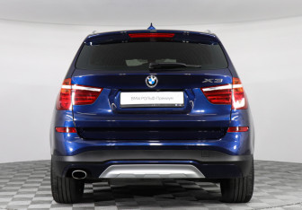 Подержанный автомобиль BMW X3 2017 года (4 фото)