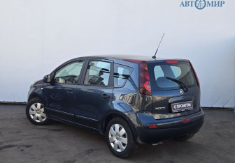 Подержанный автомобиль Nissan Note 2012 года (6 фото)