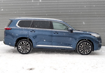 Подержанный автомобиль Exeed VX 2022 года (4 фото)