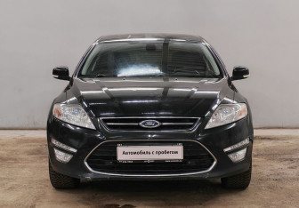 Подержанный автомобиль Ford Mondeo Sedan 2013 года (2 фото)