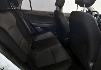 Подержанный автомобиль Hyundai Creta 2017 года (12 фото)
