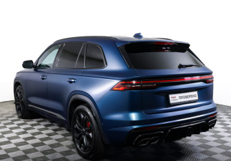 Подержанный автомобиль Geely Monjaro 2023 года (7 фото)