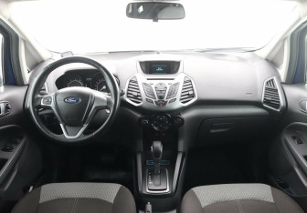 Подержанный автомобиль Ford EcoSport 2014 года (7 фото)