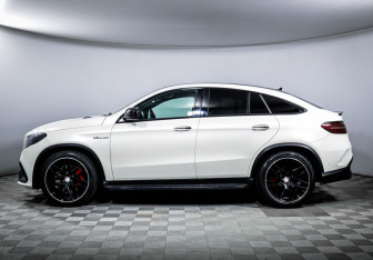 Подержанный автомобиль Mercedes-Benz GLE AMG 2015 года (8 фото)