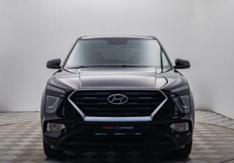 Подержанный автомобиль Hyundai Creta 2022 года (8 фото)