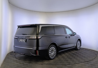 Подержанный автомобиль Voyah Dream 2023 года (5 фото)