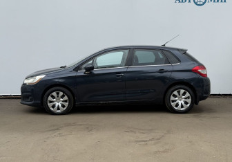 Подержанный автомобиль Citroen C4 Hatchback 2012 года (8 фото)