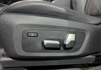 Подержанный автомобиль BMW X3 2020 года (29 фото)