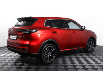Подержанный автомобиль Changan UNI-S 2024 года (5 фото)