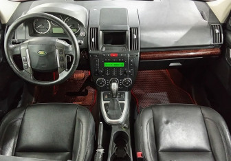 Подержанный автомобиль Land Rover Freelander 2008 года (11 фото)