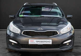 Подержанный автомобиль Kia Ceed Wagon 2017 года (2 фото)