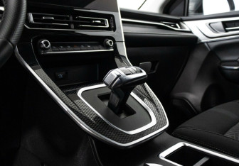 Подержанный автомобиль Haval M6 2023 года (12 фото)