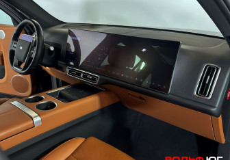 Подержанный автомобиль LiXiang L7 2023 года (9 фото)