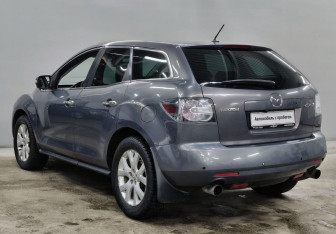 Подержанный автомобиль Mazda CX-7 2008 года (7 фото)