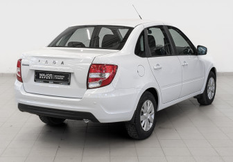 Подержанный автомобиль LADA (ВАЗ) Granta Sedan 2023 года (5 фото)