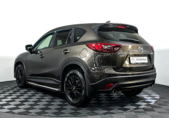 Подержанный автомобиль Mazda CX-5 2015 года (7 фото)