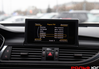 Подержанный автомобиль Audi A6 Sedan 2017 года (13 фото)