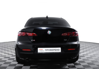Подержанный автомобиль Alfa Romeo 159 Sedan 2007 года (6 фото)