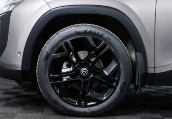 Подержанный автомобиль Volkswagen Teramont 2025 года (32 фото)