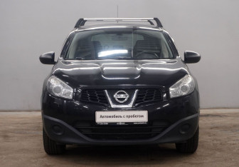 Подержанный автомобиль Nissan Qashqai+2 2011 года (2 фото)