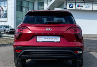 Подержанный автомобиль Hyundai Creta 2022 года (6 фото)