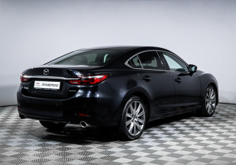 Подержанный автомобиль Mazda 6 Sedan 2022 года (5 фото)