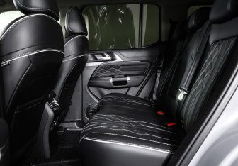 Подержанный автомобиль Tank 300 2024 года (12 фото)