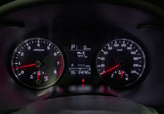 Подержанный автомобиль Kia Rio Hatchback 2019 года (14 фото)