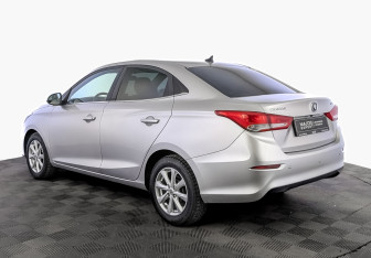 Подержанный автомобиль Changan Alsvin 2023 года (7 фото)