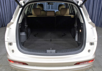 Подержанный автомобиль Evolute i-SPACE 2024 года (10 фото)