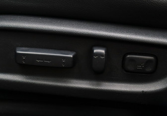 Подержанный автомобиль Honda Accord Sedan 2013 года (17 фото)