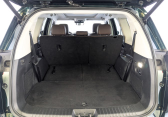 Подержанный автомобиль Exeed VX 2022 года (10 фото)