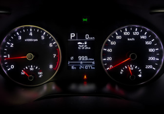 Подержанный автомобиль Kia Rio Hatchback 2019 года (12 фото)