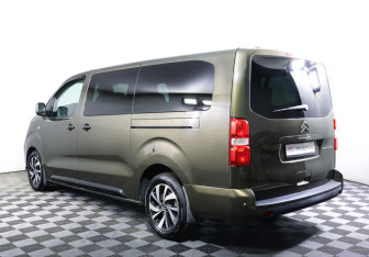 Подержанный автомобиль Citroen SpaceTourer 2018 года (7 фото)