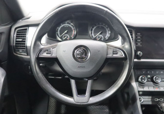 Подержанный автомобиль Skoda Kodiaq 2020 года (15 фото)