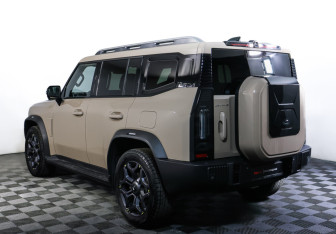 Подержанный автомобиль Jetour T2 2025 года (7 фото)