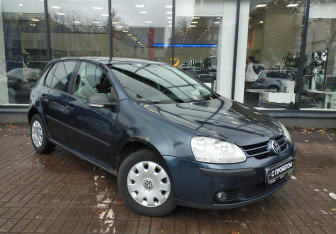 Подержанный автомобиль Volkswagen Golf Hatchback 2007 года (3 фото)