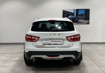 Подержанный автомобиль LADA (ВАЗ) Vesta Wagon 2019 года (6 фото)