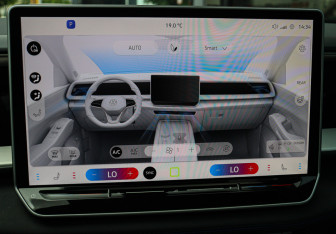 Подержанный автомобиль Volkswagen Teramont 2025 года (28 фото)