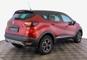 Подержанный автомобиль Renault Kaptur 2020 года (5 фото)
