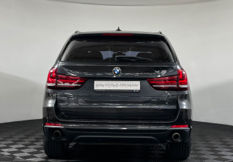 Подержанный автомобиль BMW X5 2016 года (4 фото)