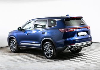 Подержанный автомобиль Chery Tiggo 8 Pro Plug-in Hybrid 2023 года (7 фото)