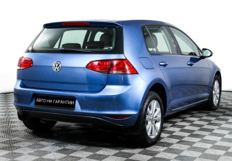 Подержанный автомобиль Volkswagen Golf Hatchback 2013 года (3 фото)