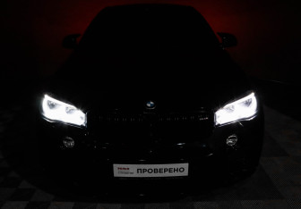 Подержанный автомобиль BMW X6 M 2017 года (17 фото)